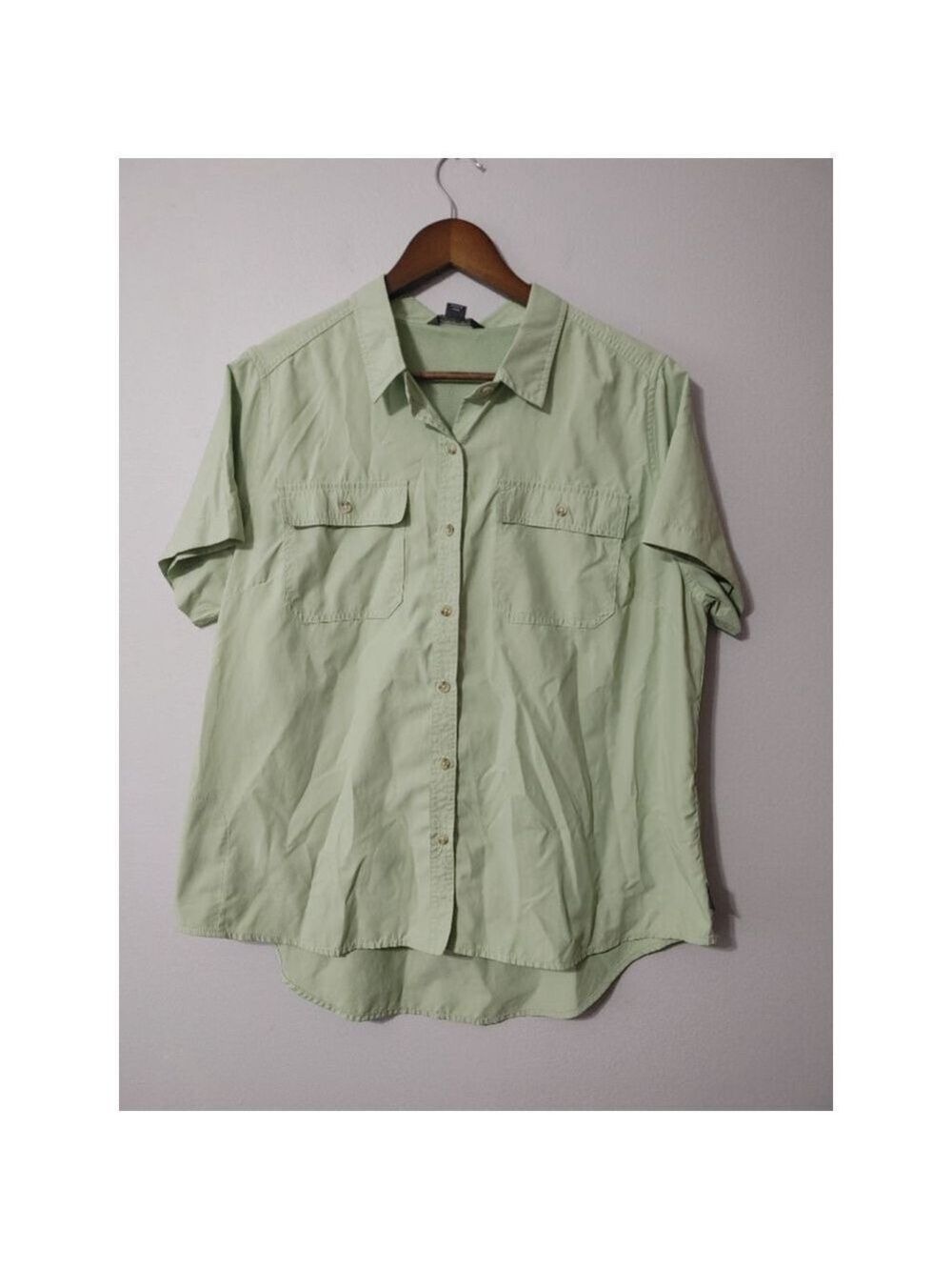 Women's Eddie Bauer Light Green Button Down Shirt XL